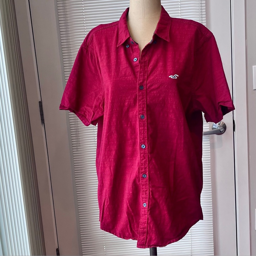Hollister Women’s Vibrant Red Casual Shirt